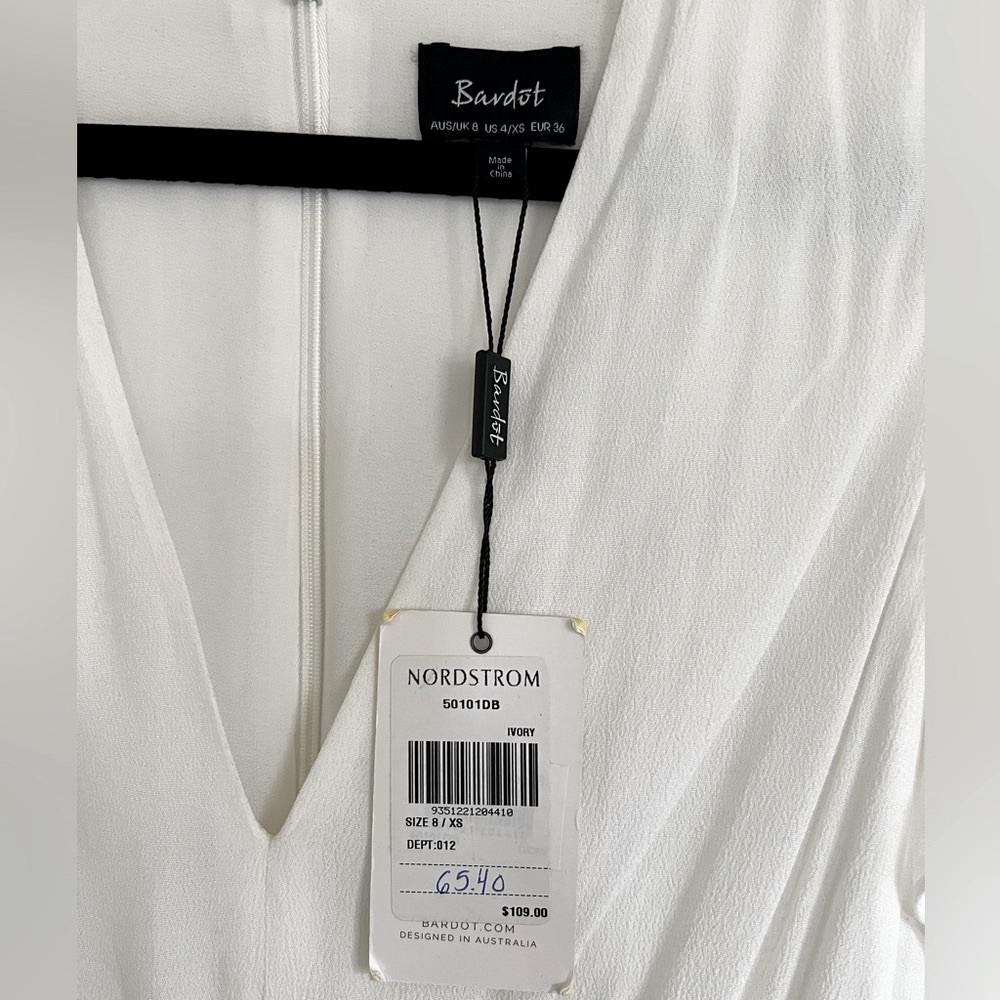 NWT Bardot Ivory Flowy Mini Fit & Flare Dress Size US 4/XS - Picture 5 of 6